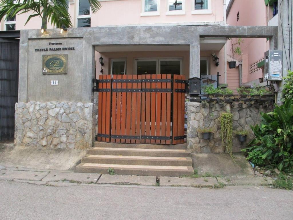 Hotel Triple Palms House Čiang Mai Exteriér fotografie